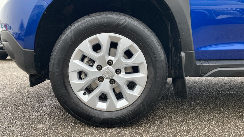 Dacia Duster 1.0 TCe 100 Comfort 5dr Bi Fuel Estate